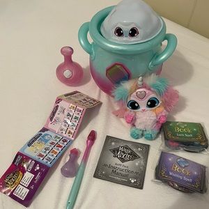 Magic Mixies cauldron plus 2 spells & extra misting drops